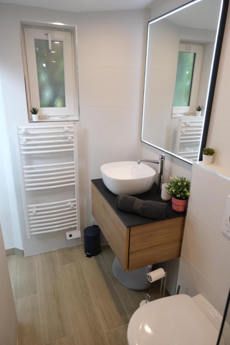 L'Escale Balneo'Romantique - Loveroom - Jacuzzi & Petit Dejeuner Villiers-sur-Marne Exteriér fotografie